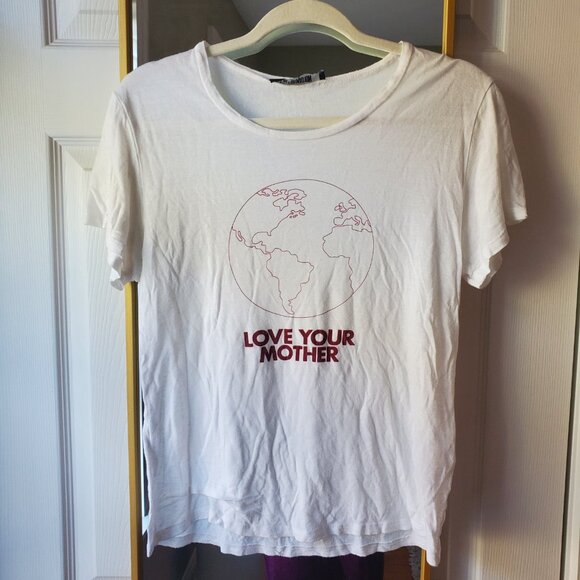 Reformation Love Your Mother tshirt - Picture 3 of 9